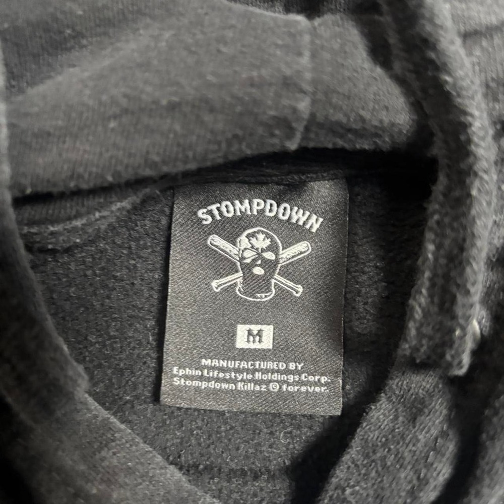 Stompdown black hoodie with pink skull and crossbones design - M - Picture 4 of 7